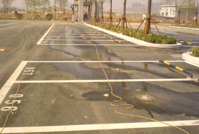 道路劃線，車位劃線，停車位劃線