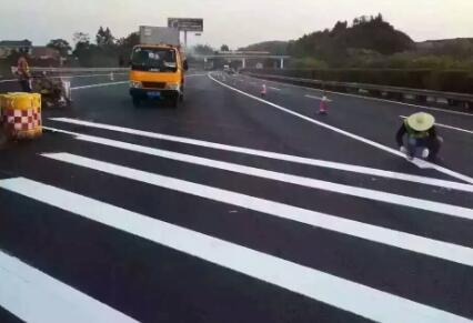 蘇州工廠道路劃線優(yōu)質(zhì)商家,蘇州吳江區(qū)道路交通劃線找飛揚(yáng)市政 蘇州工廠道路劃線優(yōu)質(zhì)商家,蘇州吳江區(qū)道路交通劃線找飛揚(yáng)市政