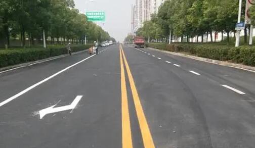 道路劃線的標準尺寸，道路劃線的寬度是多少？
