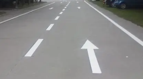 道路劃線熱涂和冷涂一平方多少錢？