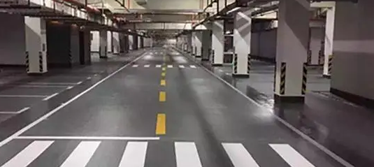 南通停車(chē)場(chǎng)劃線標(biāo)線材料,打造清晰明亮的停車(chē)指引 南通停車(chē)場(chǎng)劃線標(biāo)線材料,打造清晰明亮的停車(chē)指引