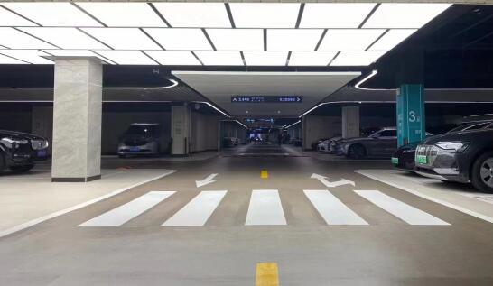 蘇州地庫車位畫線——飛揚市政的專業(yè)服務(wù) 蘇州地庫車位畫線——飛揚市政的專業(yè)服務(wù)