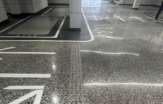 蘇州劃停車位線多少錢一米？13年施工經驗 