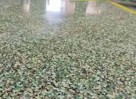 找靠譜無機彩石地坪設(shè)計？專業(yè)團隊為您定制理想方案